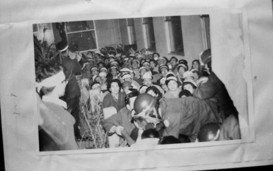 教公二法阻止闘争