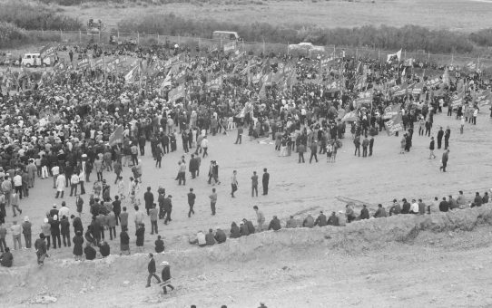 全軍労スト第2波