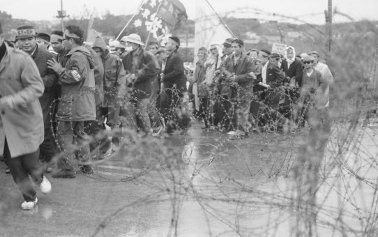 全軍労スト第2波