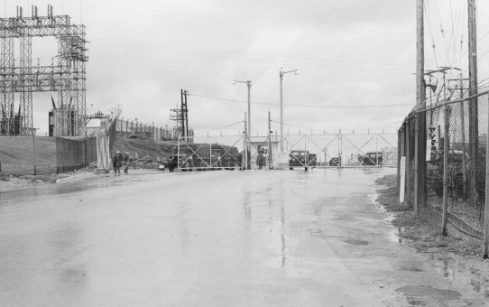 全軍労スト第1波