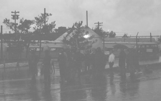 全軍労スト第1波