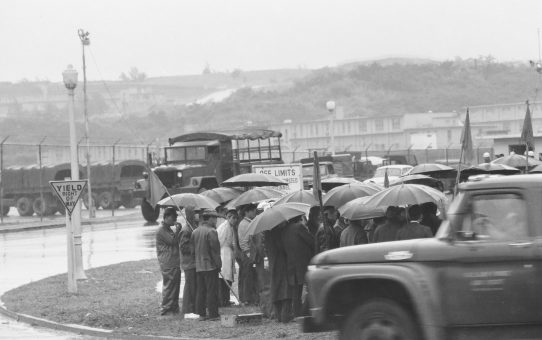 全軍労スト第1波