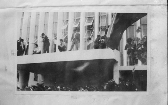 教公二法阻止闘争