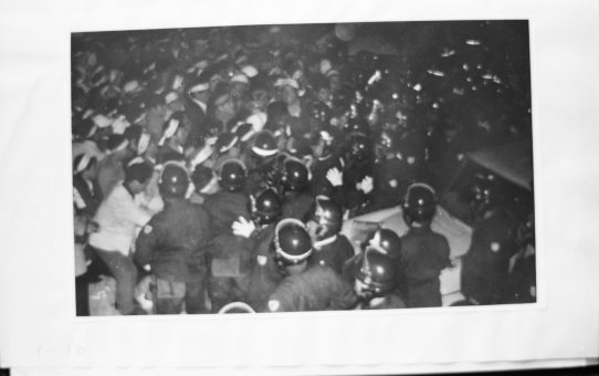 教公二法阻止闘争