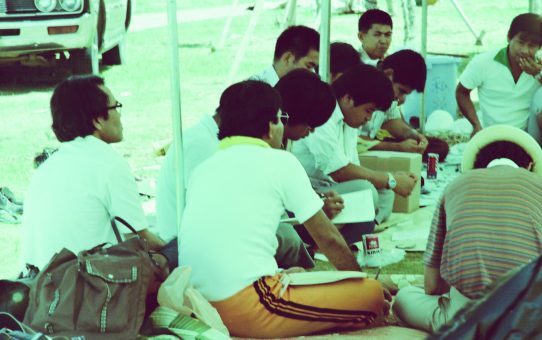 摩文仁の丘平和集会