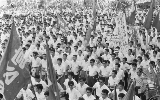 教公二法阻止教職員総決起大会