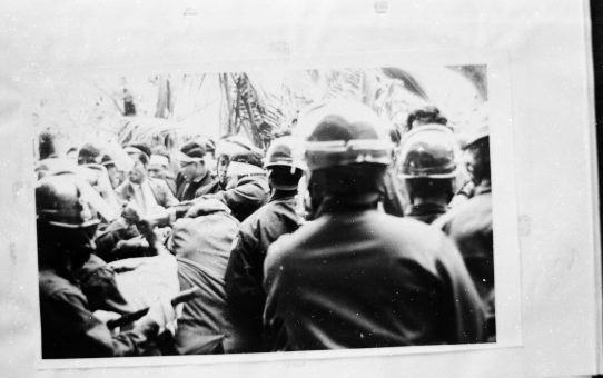 教公二法阻止闘争