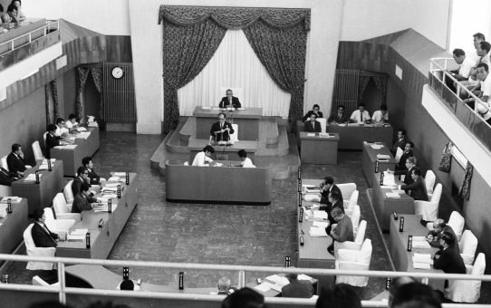 毒ガス移送要請（立法院議会）