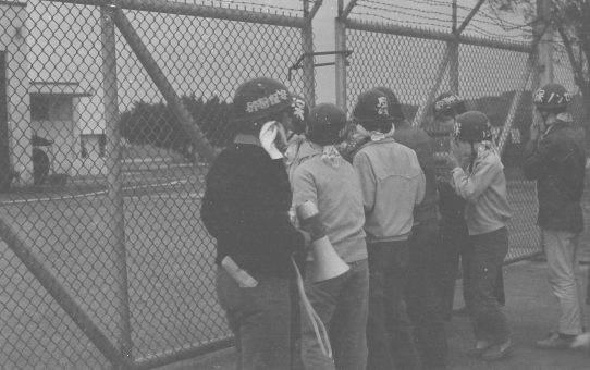 毒ガス撤去デモ（高教組）