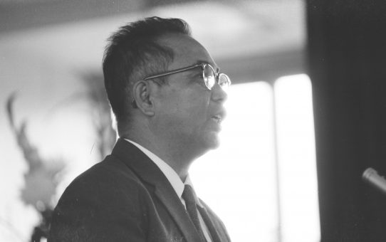 1968年12月5日（6日）