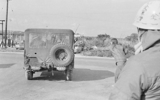 全軍労スト第一波