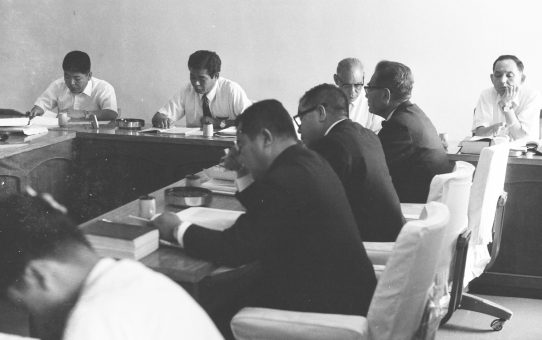 立法院　予算委員会　代表質問