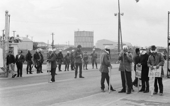 全軍労第二波48時間スト