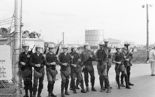 全軍労第二波48時間スト