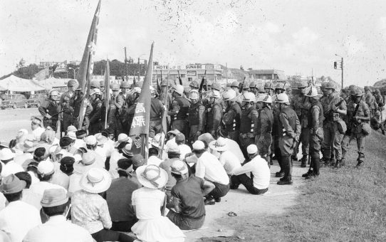 全軍労48時間スト