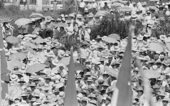 全軍労48時間スト