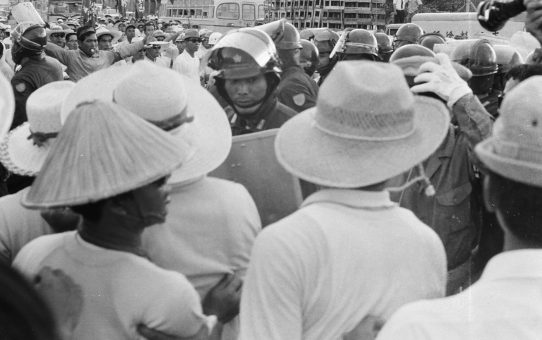 全軍労48時間スト