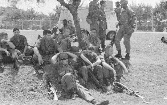 全軍労48時間スト