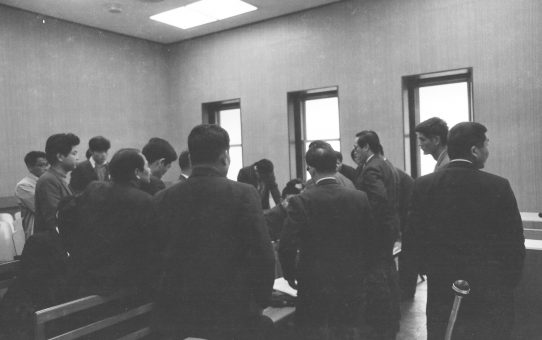 国民皆保険立法院へ要請