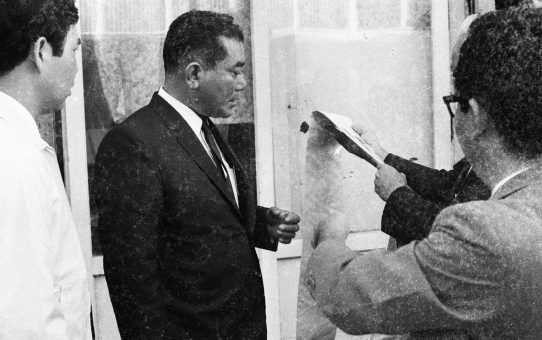 参院選出陣式　喜屋武真栄