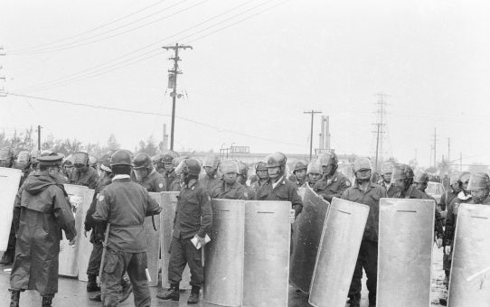 全軍労スト、48時間